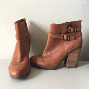 LUCKY BRAND 🍀 Booties - Size 9